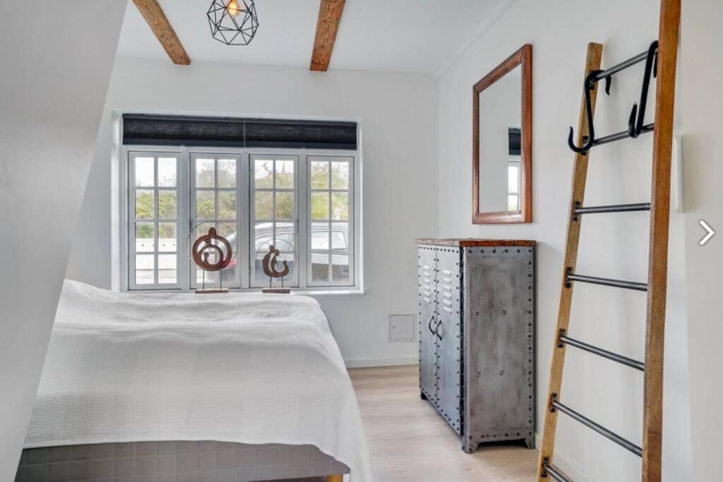 1 Skon Og Lyst Indrettet Feriehus I Skagen Buitenkant foto