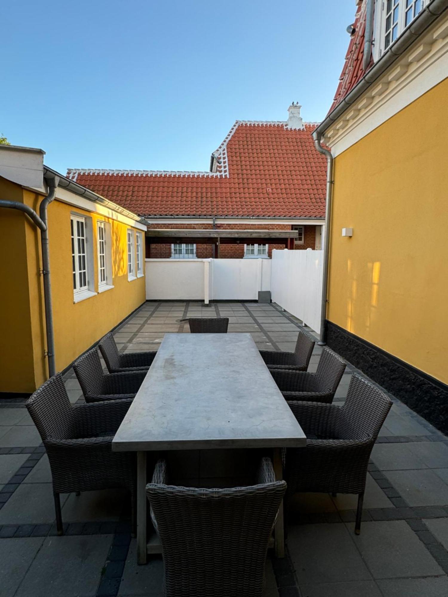 1 Skon Og Lyst Indrettet Feriehus I Skagen Buitenkant foto